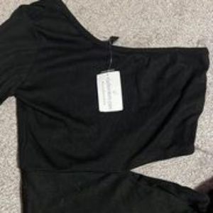 Black Windsor Cut out One shoulder top